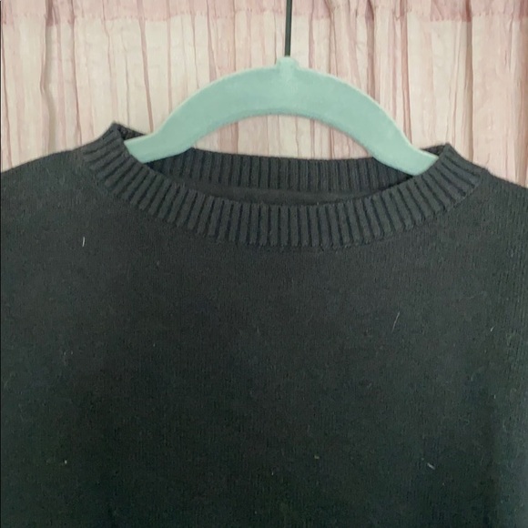 Urban Outfitters Mock Neck Cropped Sweater - Picture 3 of 4